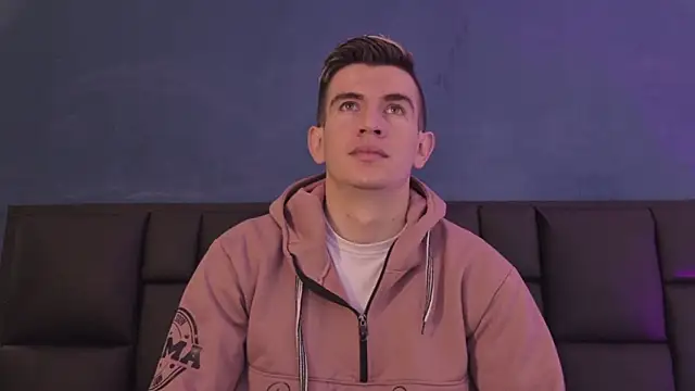 MikaelSlow online show from 11, 3, 2026