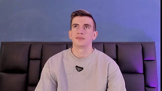 MikaelSlow online show from 19, 2, 2026