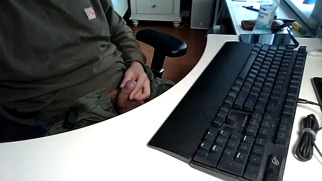 big-pig online show from 9, 11, 2025