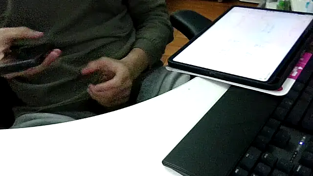 Snapshot of big-pig chatting on 29, 3, 2026 big-pig online show from 29, 3, 2026
