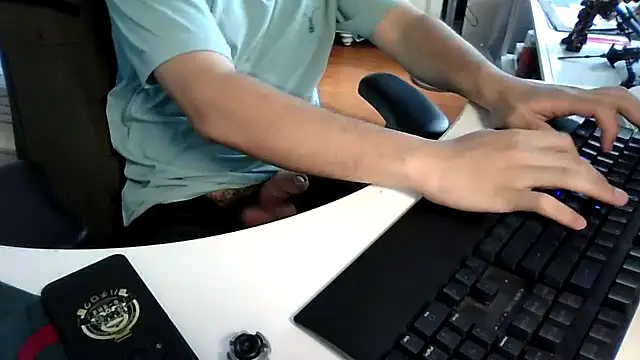 Snapshot of big-pig chatting on 23, 5, 2026 big-pig online show from 23, 5, 2026