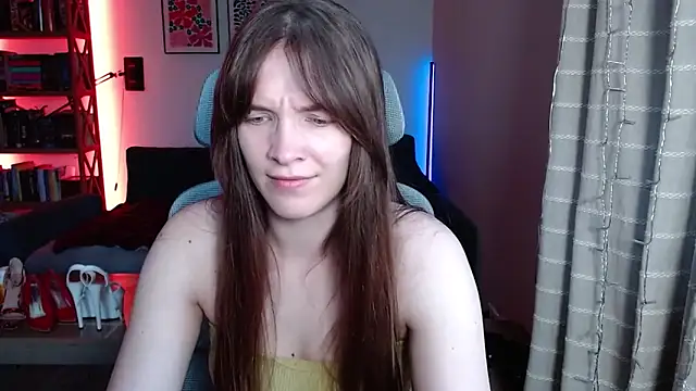 Snapshot of kenzie_x chatting on 15, 5, 2026 kenzie x online show from 15, 5, 2026