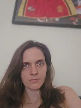 Snapshot of EllieDay chatting on 3, 5, 2026 EllieDay online show from 3, 5, 2026