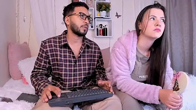 Idara and Edahi01 online show from 22, 3, 2025
