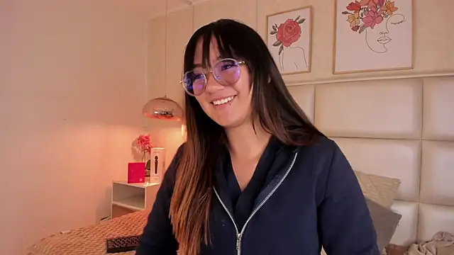 Snapshot of Aily_Yozuko chatting on 30, 7, 2026 Aily Yozuko online show from 30, 7, 2026