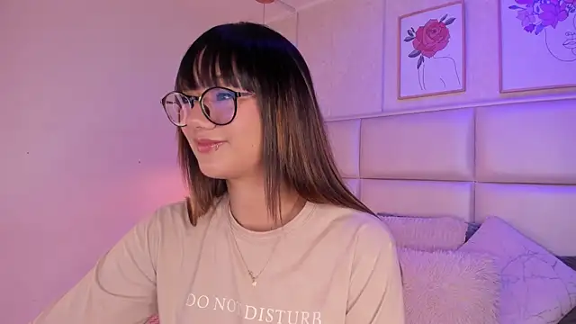 Aily Yozuko online show from 11, 2, 2026