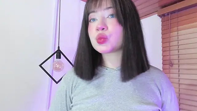 Snapshot of GENNESIS_LOVE chatting on 26, 11, 2025 GENNESIS LOVE online show from 26, 11, 2025