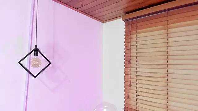 Snapshot of GENNESIS_LOVE chatting on 21, 12, 2025 GENNESIS LOVE online show from 21, 12, 2025