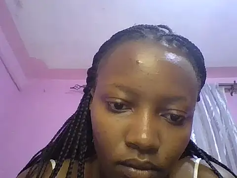 Snapshot of petitev chatting on 3, 10, 2025 petitev online show from 3, 10, 2025