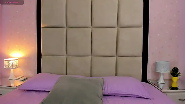 HannaClarrk  online show from 30, 11, 2025