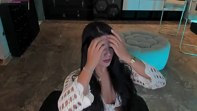 Snapshot of AngelicaVega chatting on 15, 12, 2025 AngelicaVega online show from 15, 12, 2025