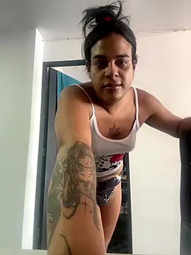 Snapshot of tattys_sexy chatting on 30, 10, 2025 tattys sexy online show from 30, 10, 2025