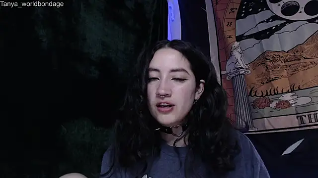 Snapshot of Tanya_WorldBondage chatting on 28, 11, 2025 Tanya WorldBondage online show from 28, 11, 2025