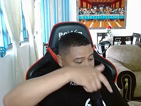 Hoowar2012 online show from 19, 10, 2025