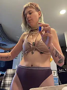 Snapshot of Esteem369 chatting on 12, 1, 2026 Esteem369 online show from 12, 1, 2026