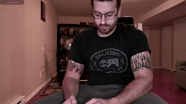 JayXCee Official online show from 8, 11, 2025