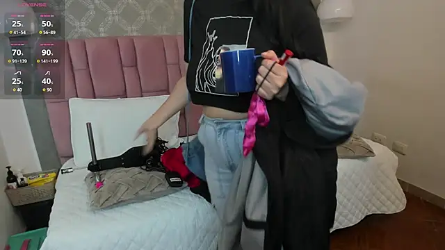 brithanyadams23 online show from 21, 12, 2025