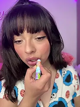 YovngBaby online show from 24, 4, 2026