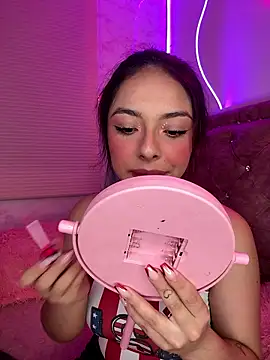 YovngBaby online show from 8, 1, 2026