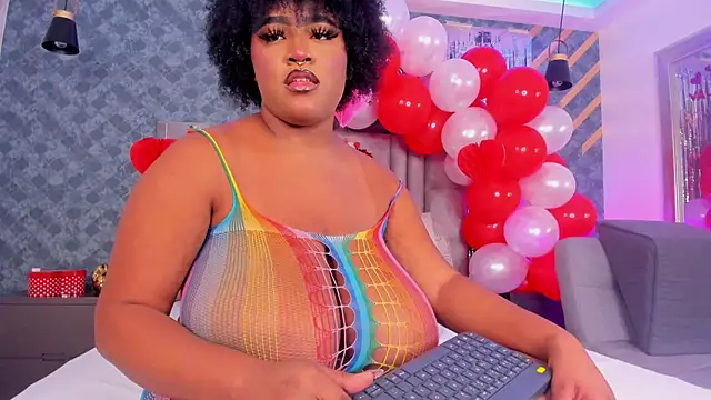 NiiaMoore online show from 15, 2, 2025