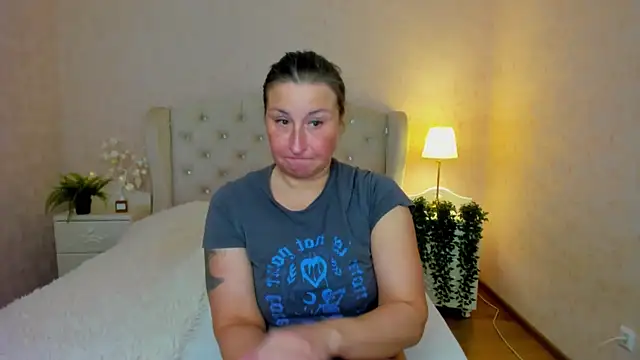 HotLiss online show from 15, 2, 2026