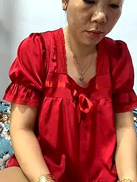 Baby-bigtits online show from 20, 9, 2025
