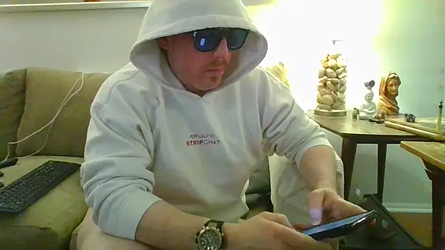 Snapshot of Rock_Pierce chatting on 14, 5, 2026 Rock Pierce online show from 14, 5, 2026