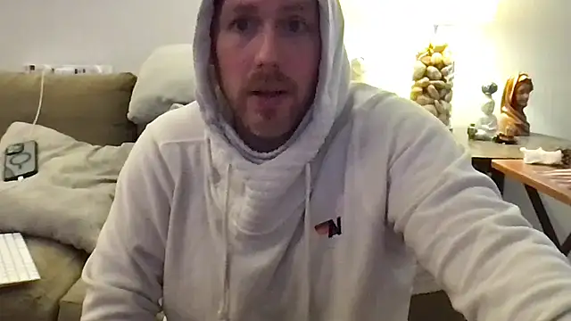 Snapshot of Rock_Pierce chatting on 27, 4, 2026 Rock Pierce online show from 27, 4, 2026