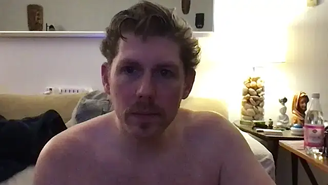 Snapshot of Rock_Pierce chatting on 6, 5, 2026 Rock Pierce online show from 6, 5, 2026
