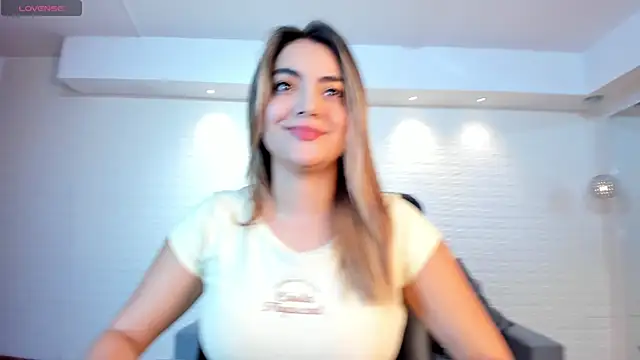 IsabellaaJoness online show from 24, 2, 2026