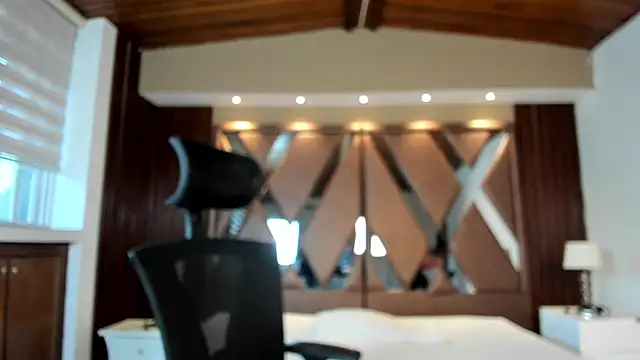 IsabellaaJoness online show from 19, 3, 2026