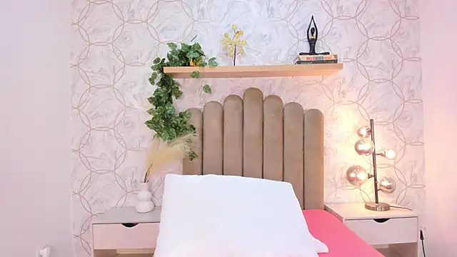 Roma  love online show from 24, 11, 2025