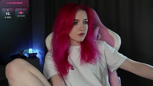 Snapshot of joyhannahh chatting on 14, 11, 2025 joyhannahh online show from 14, 11, 2025