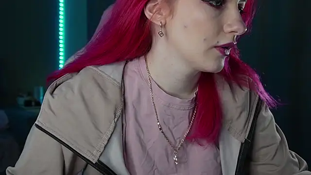 joyhannahh online show from 17, 12, 2025