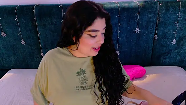 AgathaLynx online show from 16, 12, 2025