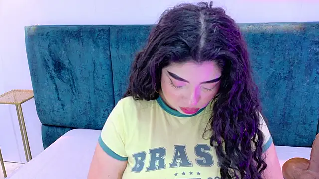 AgathaLynx online show from 1, 2, 2026