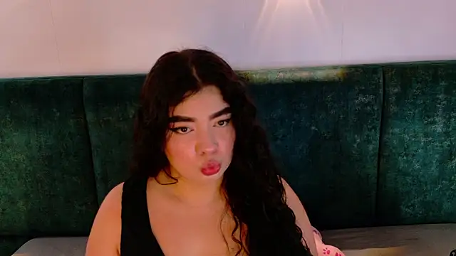 AgathaLynx online show from 27, 11, 2025