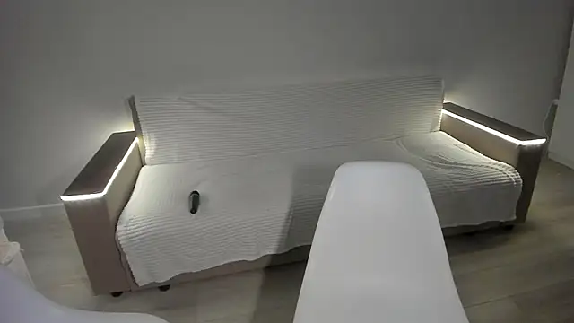 im lucky adam online show from 16, 1, 2026