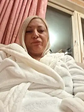 cutecatXXX online show from 2, 6, 2026