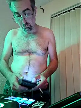 Snapshot of bibananaman chatting on 2, 10, 2025 bibananaman online show from 2, 10, 2025