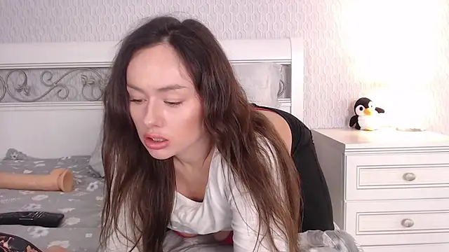 CERRUTI model online show from 15, 2, 2025