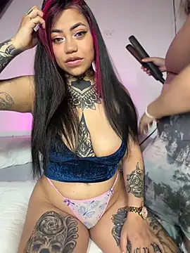 Snapshot of aliensexy chatting on 28, 5, 2026 aliensexy online show from 28, 5, 2026