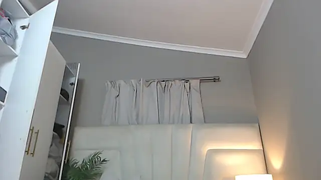 Snapshot of naughtyblackdolie chatting on 24, 9, 2025 naughtyblackdolie online show from 24, 9, 2025