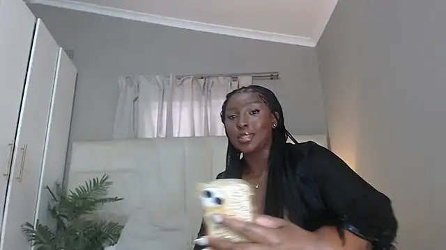 naughtyblackdolie online show from 21, 6, 2026