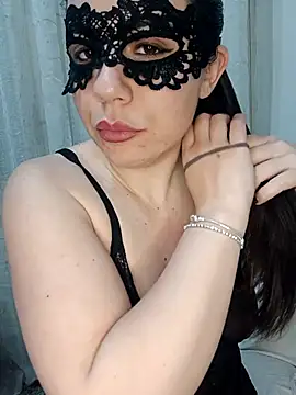 SexySweetPaola online show from 13, 4, 2026