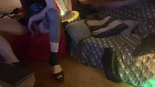 alexheels boots online show from 29, 10, 2025