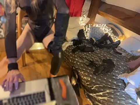 alexheels boots online show from 13, 4, 2026