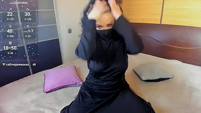 habibi moon online show from 13, 9, 2025