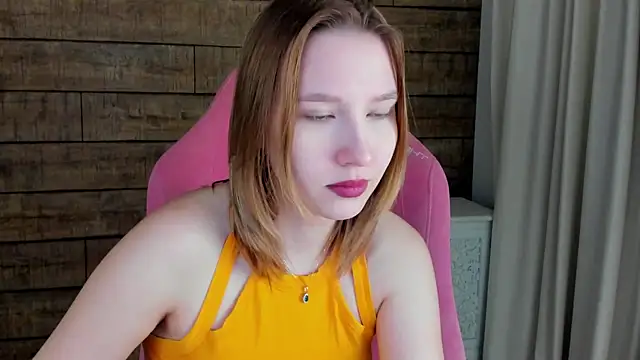 LiliLinn online show from 10, 3, 2026