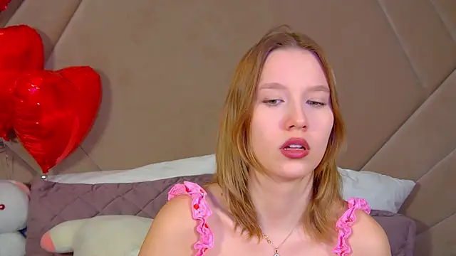 LiliLinn online show from 13, 2, 2026